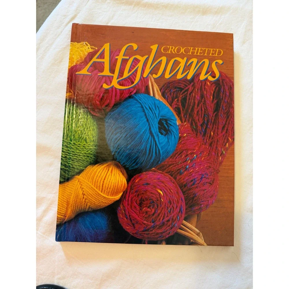 Vintage Crocheted Afghans Hardcover Book 1988 Oxmoor House First Printing DIY